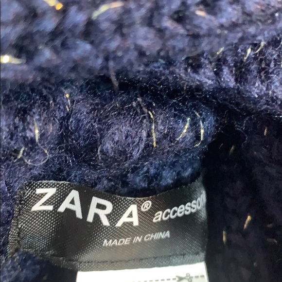 Zara Scarf - Picture 3 of 3